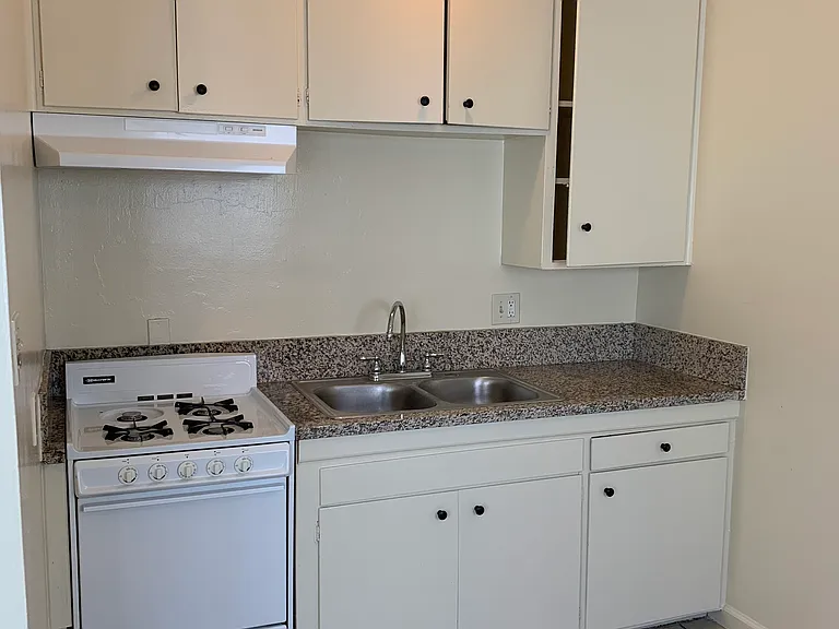 15192 Jackson St #10 — Photo 5