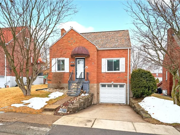 220 Harden Ave, Duquesne, PA 15110