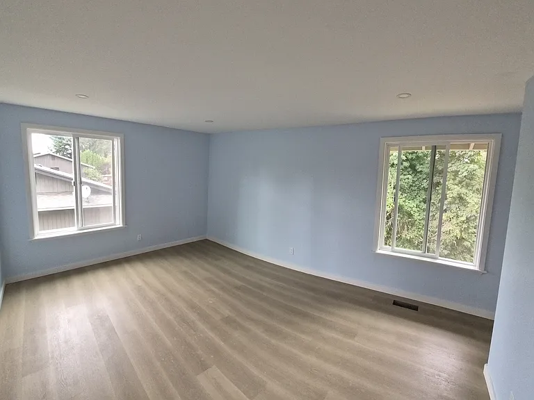 8330 NE 120th St — Photo 6