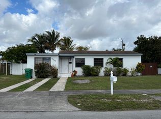 10235 SW 35th St, Miami, FL 33165