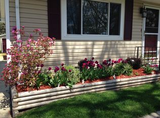 7660 Visger Ave, Waterford, MI 48329