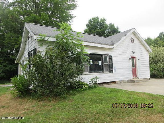 3rd image of 39613 County Road 388