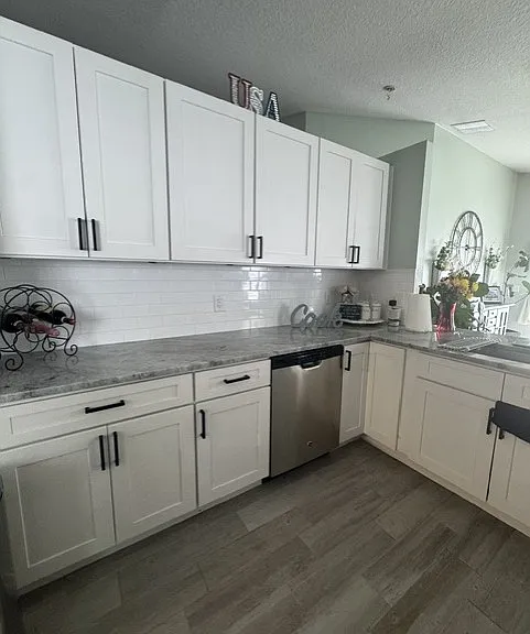 216 Somerset Dr — Photo 15