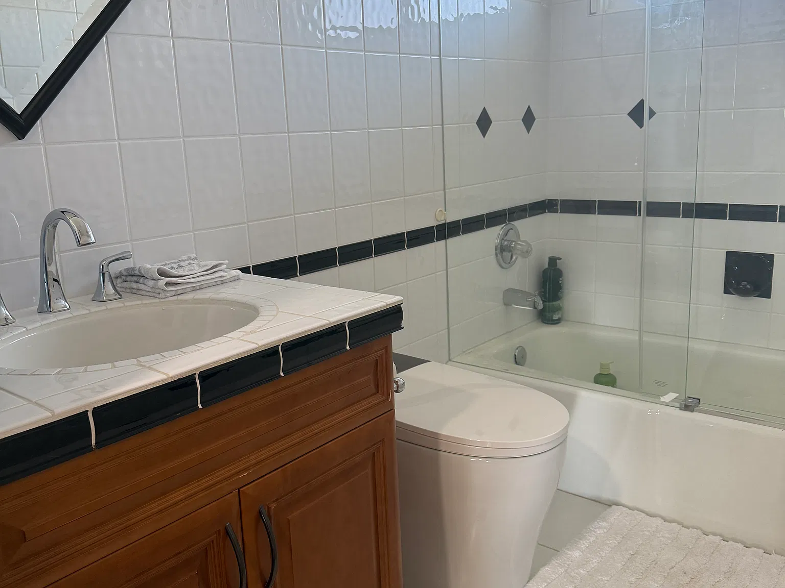 2 bed, 1525 sqft, $9,495 — Photo 3