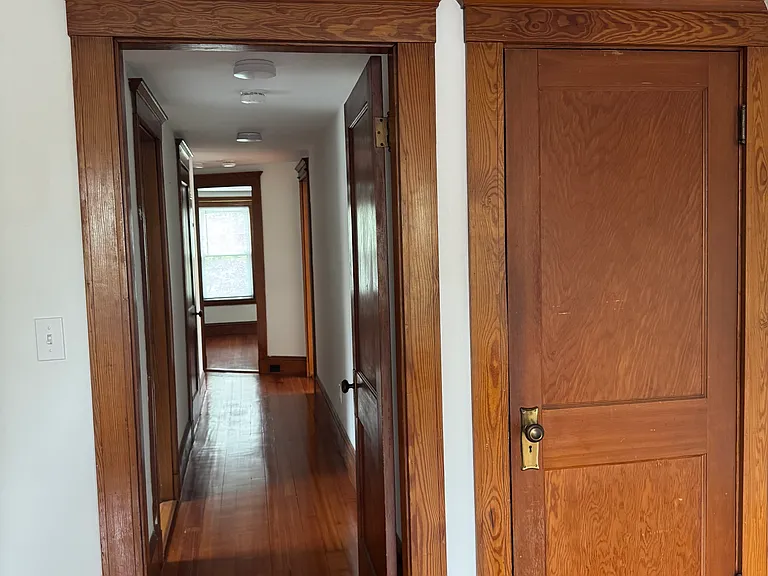 22 Allen St #2 — Photo 16