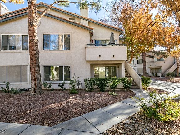 5th image of 3083 Casey Dr Unit 103