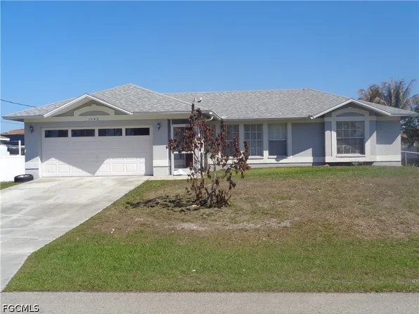 5542 Banning St, Lehigh Acres, FL 33971