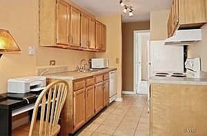 4th image of 6010 Oakwood Dr APT 2M
