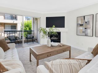 5535 Canoga Ave APT 215, Woodland Hills, CA 91367