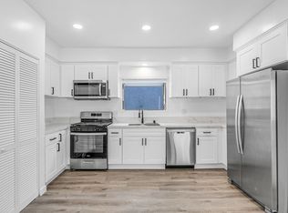 4544 Colbath Ave APT 10, Sherman Oaks, CA 91423