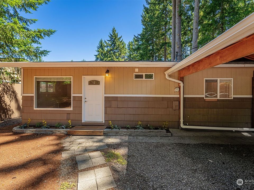 1st image of 4446 Forest Drive NE