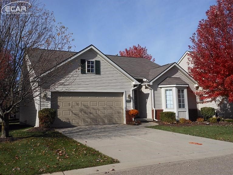 1st image of 4486 Maple Creek Dr