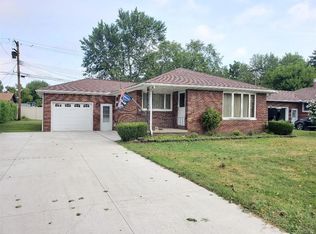 66 Benson Dr, Lancaster, NY 14086