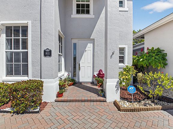 3rd image of 8111 Hampton Wood Drive