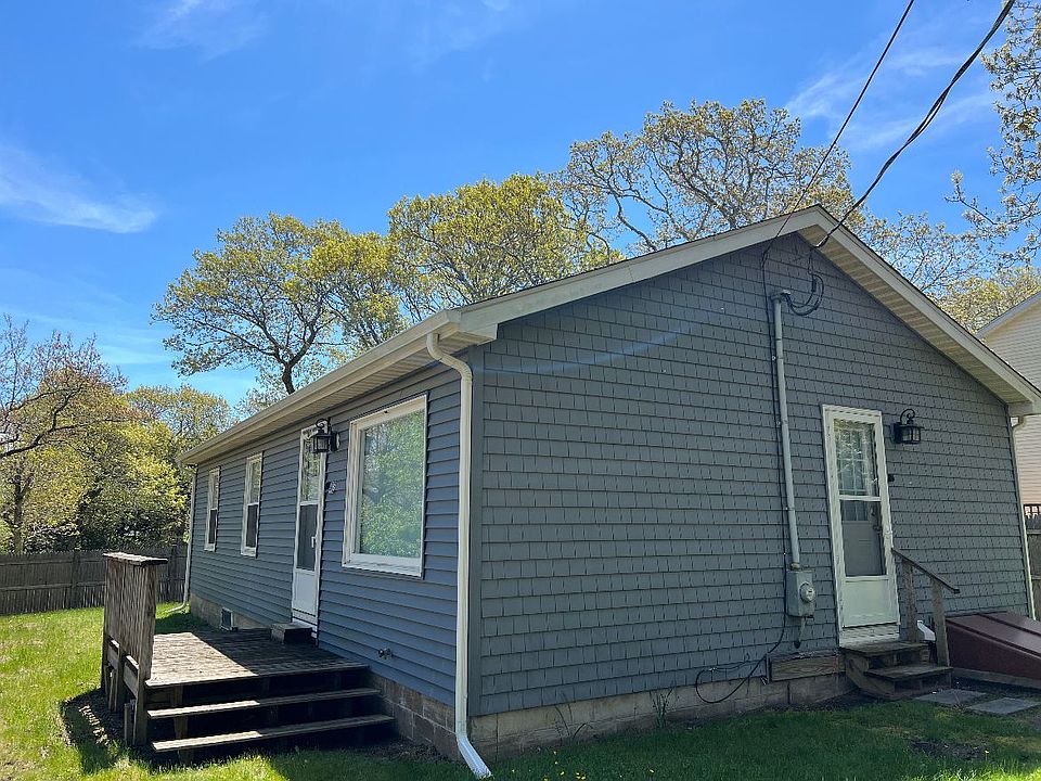 1st image of 42 Washington Ave