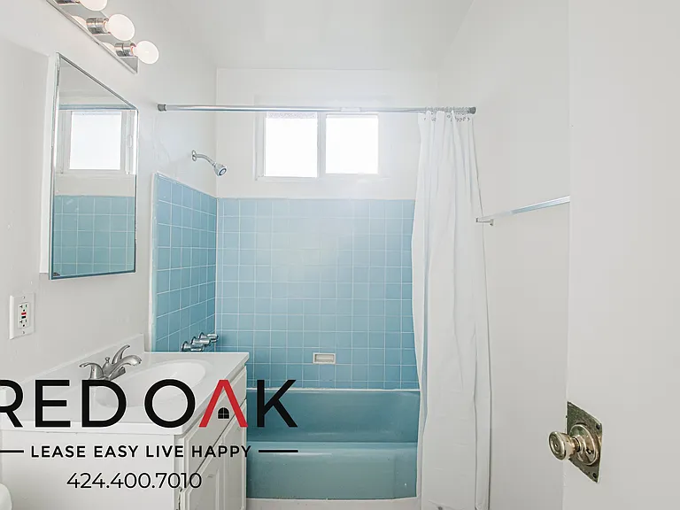1156 Exposition Blvd #13 — Photo 19
