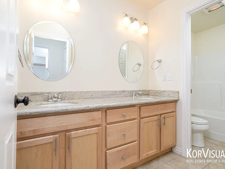4551 S Binnacle Dr — Photo 18