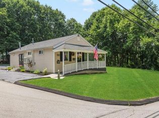 26 Pond St, Moosup, CT 06354