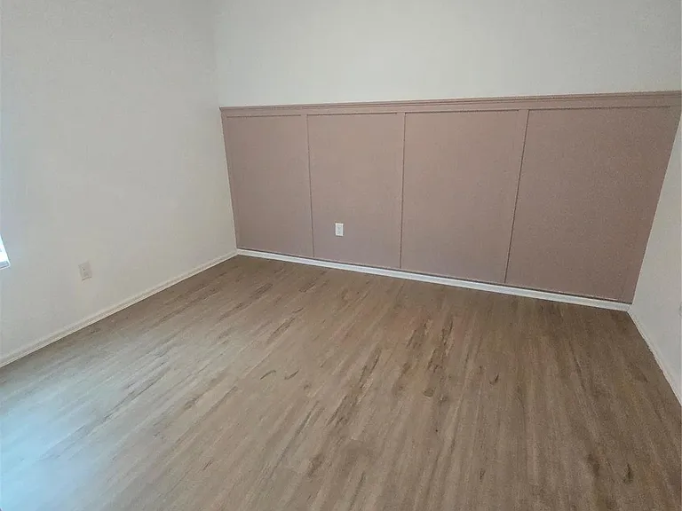 9919 Kingston Liberty Ln — Photo 13