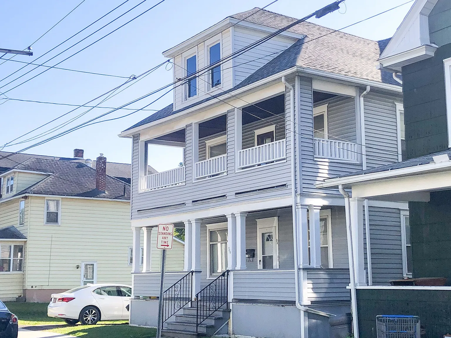 36 Farr Ave — Photo 2