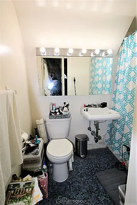 Rented by City Connections Realty | media 20
