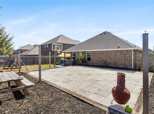 1201 E Ridge View Dr, Siloam Springs, AR 72761