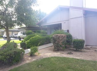 3014 W Saginaw Way, Fresno, CA 93722