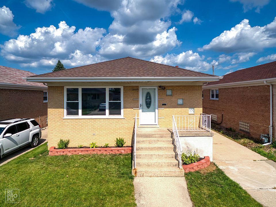1st image of 435 Manistee Ave
