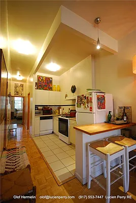 Rented by Lucien Perry | media 15