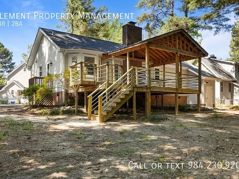 3641 Meadow Creek Ln — Photo 22