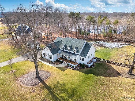 2nd image of 3761 Tilmans Farm Dr