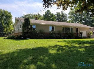 26836 Fort Meigs Rd, Perrysburg, OH 43551