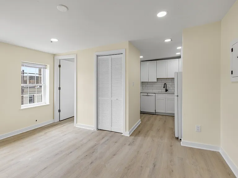 2723 E Huntingdon St #3 — Photo 23