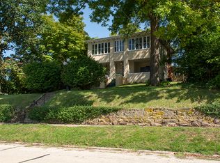 108 W Knox St, Morrison, IL 61270