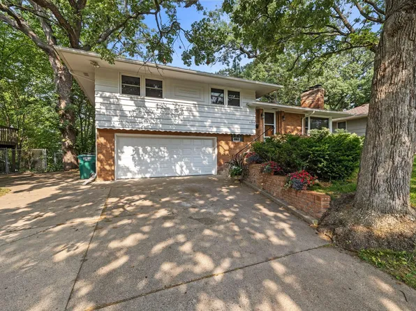 8306 Washburn Ave S, Bloomington, MN 55431