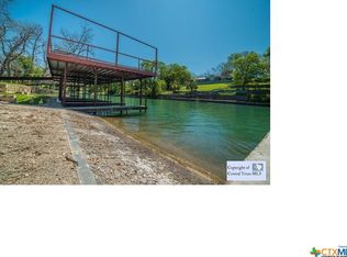 240 Rio Dr, New Braunfels, TX 78130