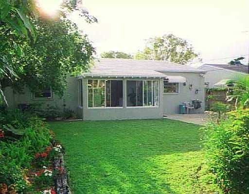 Home For Sale In Town of Lake Worth