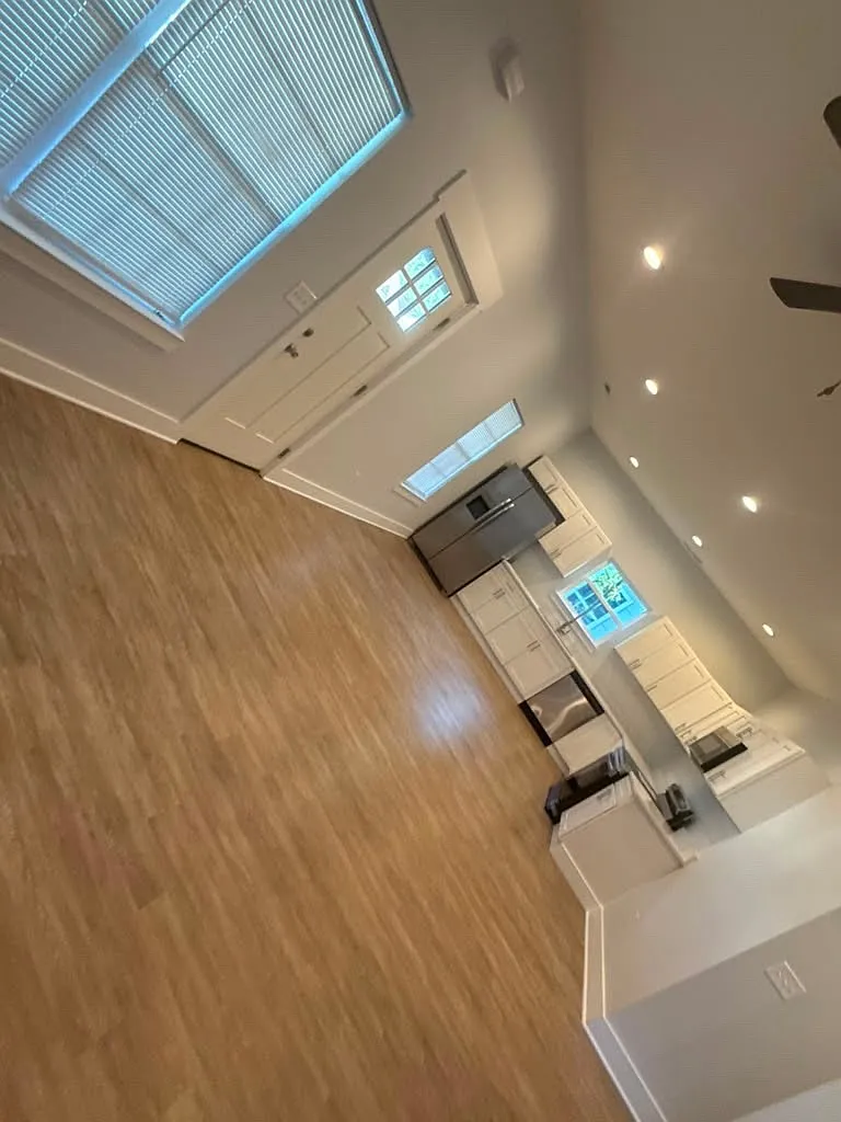 3 bed, 1400 sqft, $1,600 — Photo 1