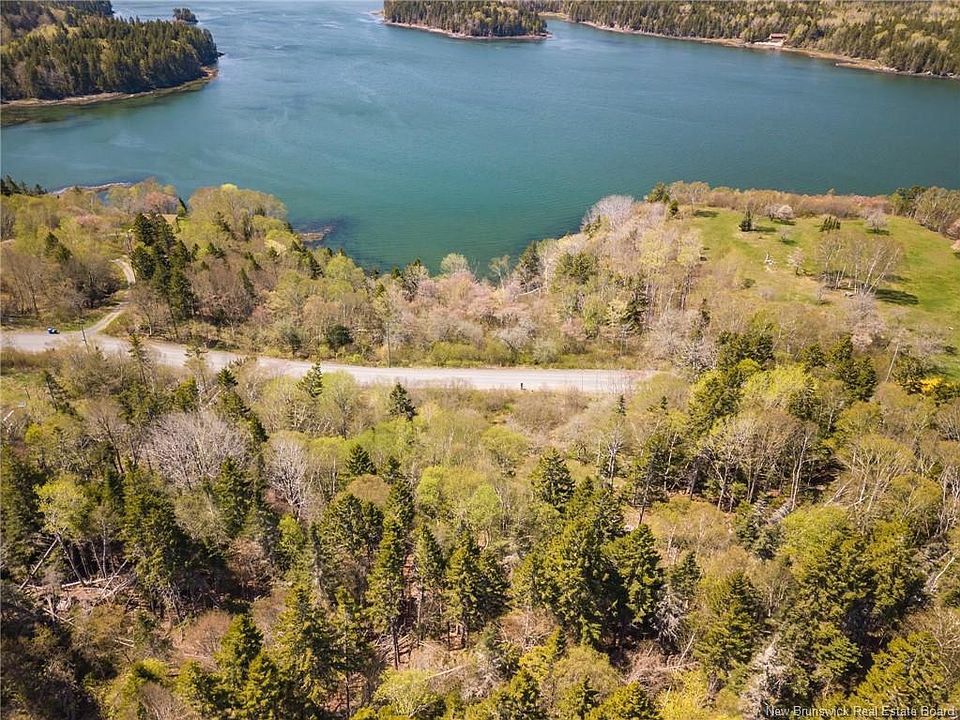 2nd image of LOT Bunker Hill Rd