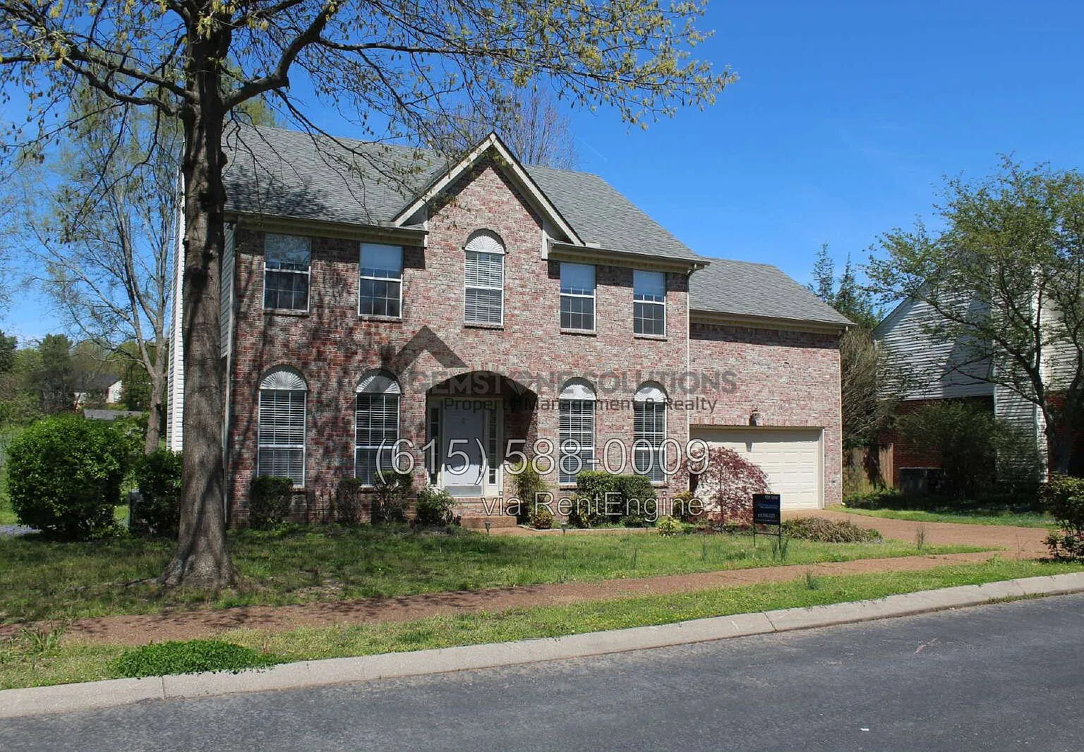 3 bed, 2.5 bath, 2431 sqft, $3,200 — Photo 1