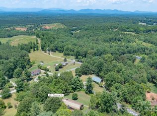 201 Fleming Dr, Rutherfordton, NC 28139