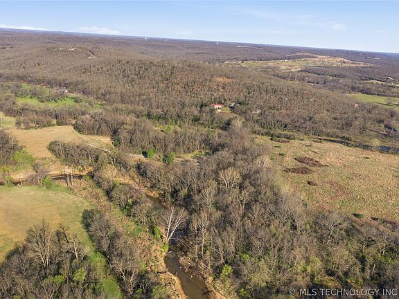 4th image of 16811 Lone Star Rd