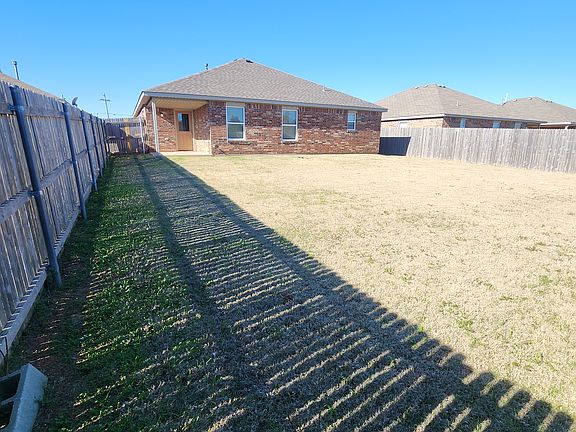 2nd image of 9632 Evie Dr