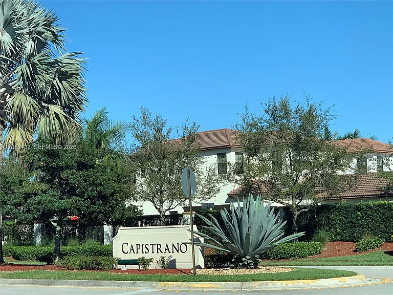 8378 NW 39th Ct — Photo 31