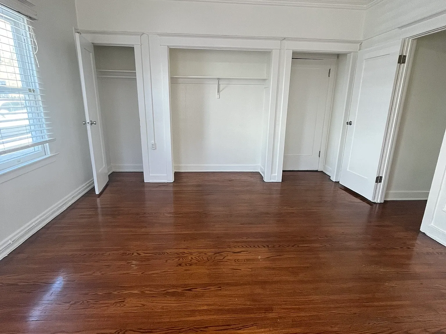 Studio, 550 sqft, $1,595 — Photo 4
