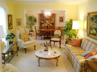 882 Five Forks Rd, Virginia Beach, VA 23455