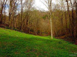 999 Sandman Rd, Mars Hill, NC 28754