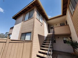 1327 Massachusetts Ave APT 201, Riverside, CA 92507