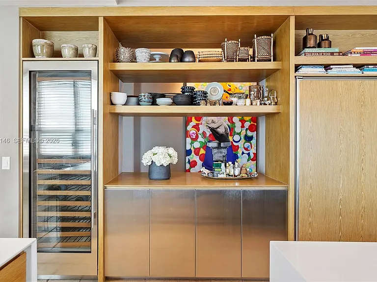5801 Collins Ave #Penthouse 1600 — Photo 27