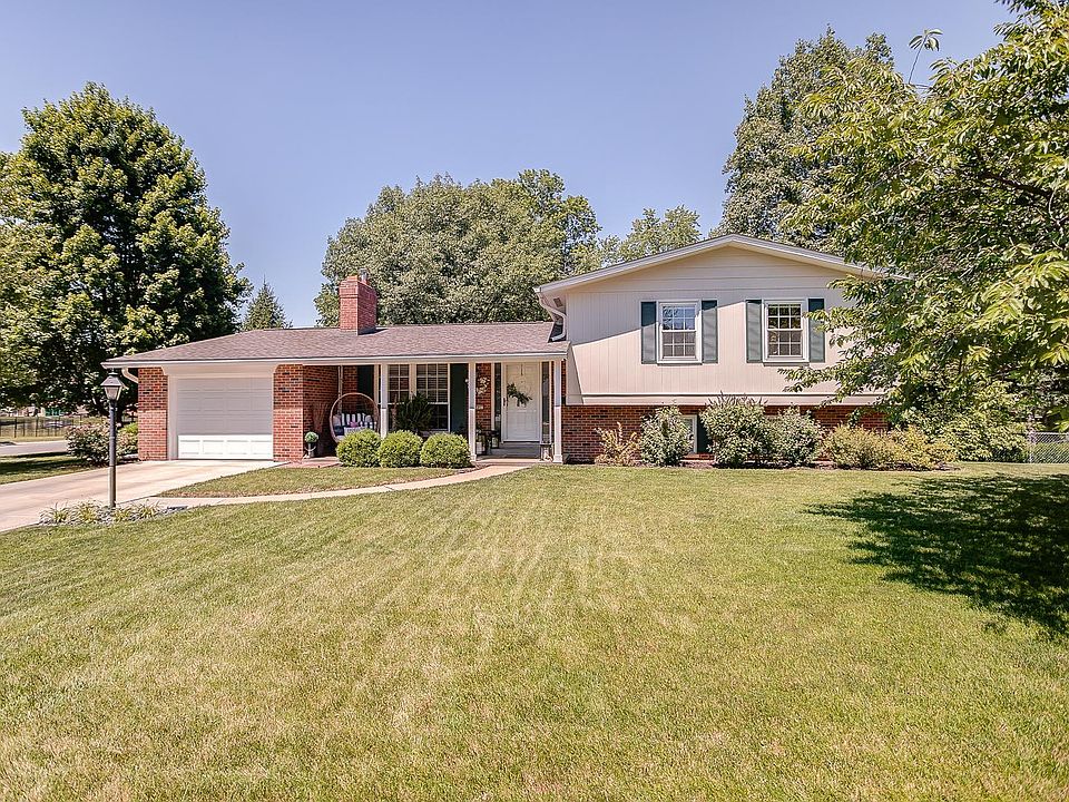 1st image of 501 Rebecca Dr
